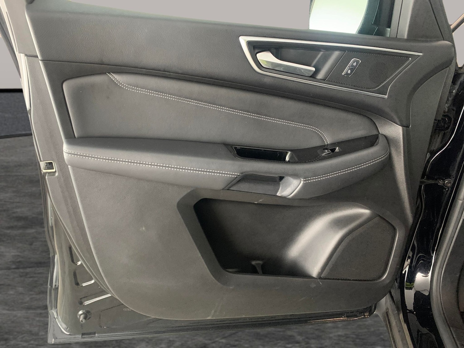 Used Ford Galaxy 2018 for sale - 77012125: Photo 28