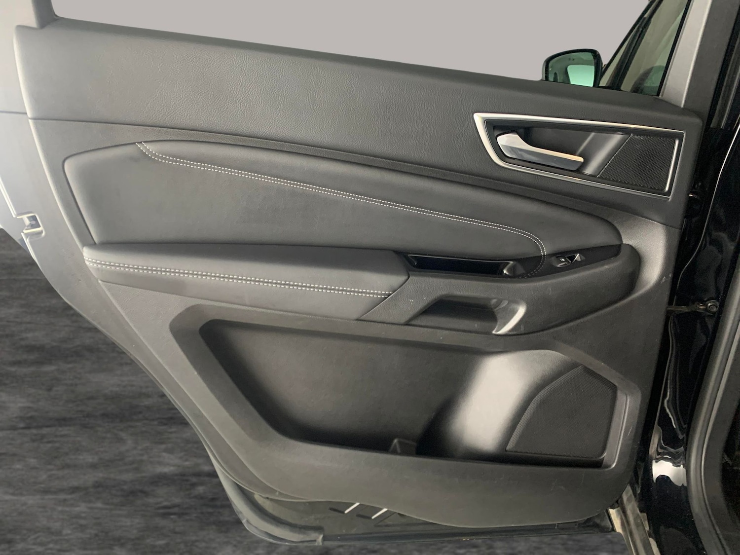 Used Ford Galaxy 2018 for sale - 77012125: Photo 29