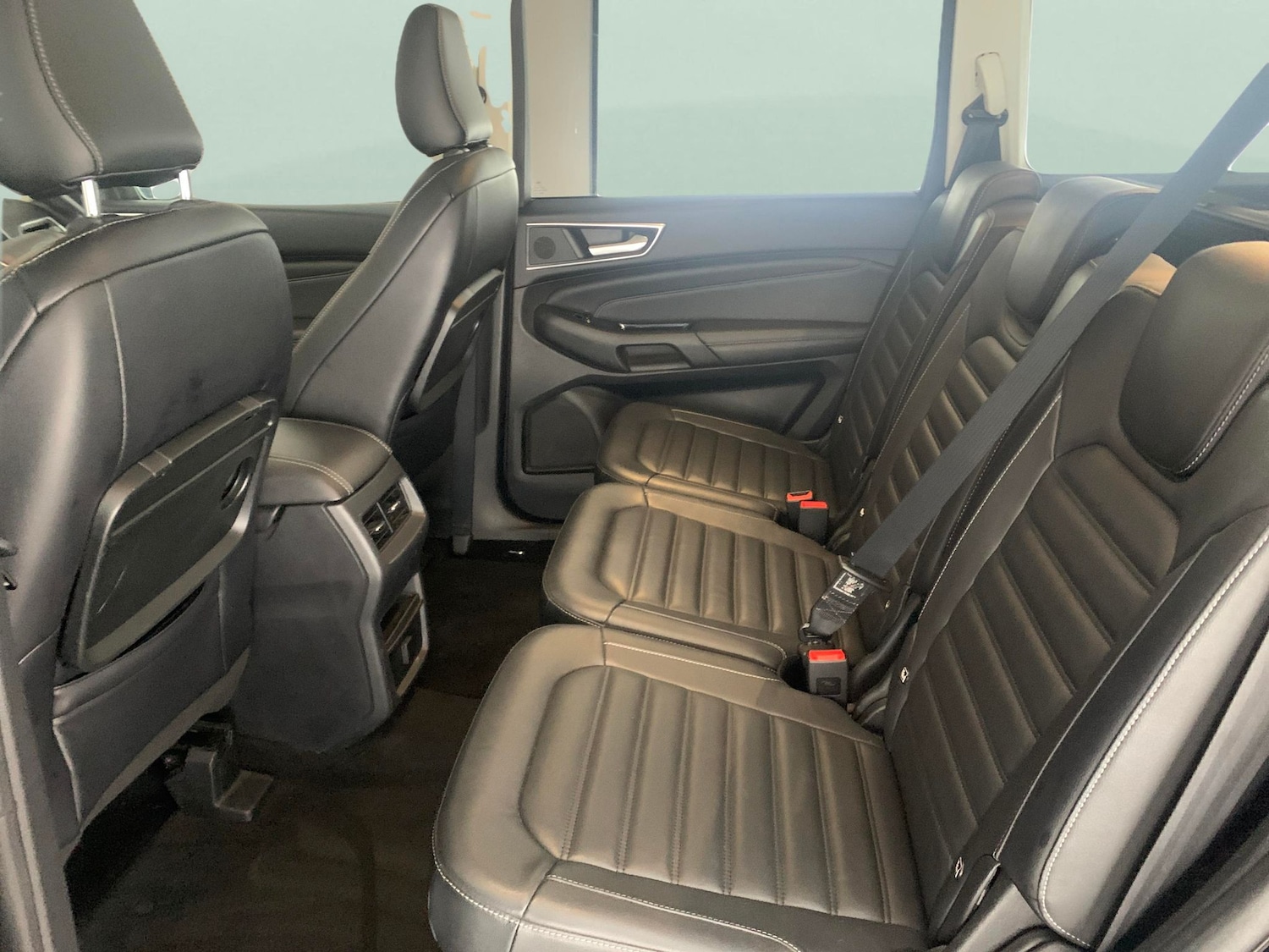 Used Ford Galaxy 2018 for sale - 77012125: Photo 30