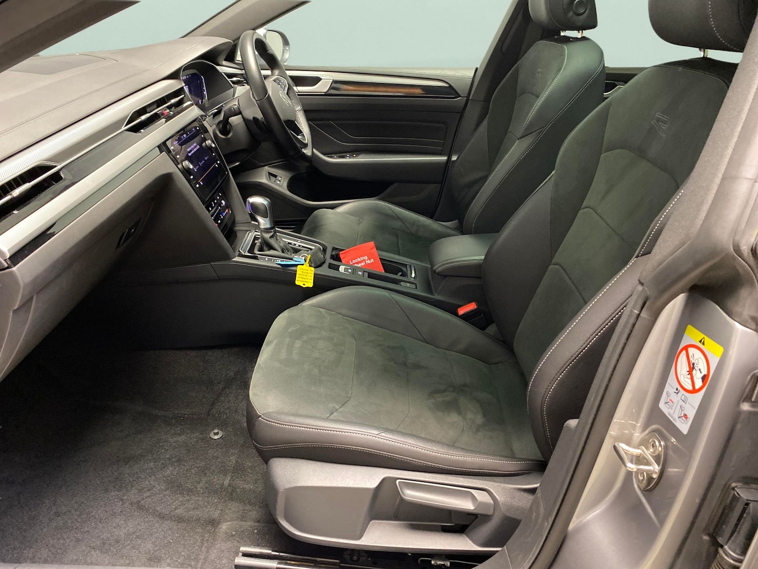 Used Volkswagen Arteon 2022 for sale - 78123805: Photo 4