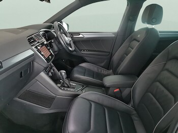 Used Volkswagen Tiguan 2020 for sale - 76477645: Photo