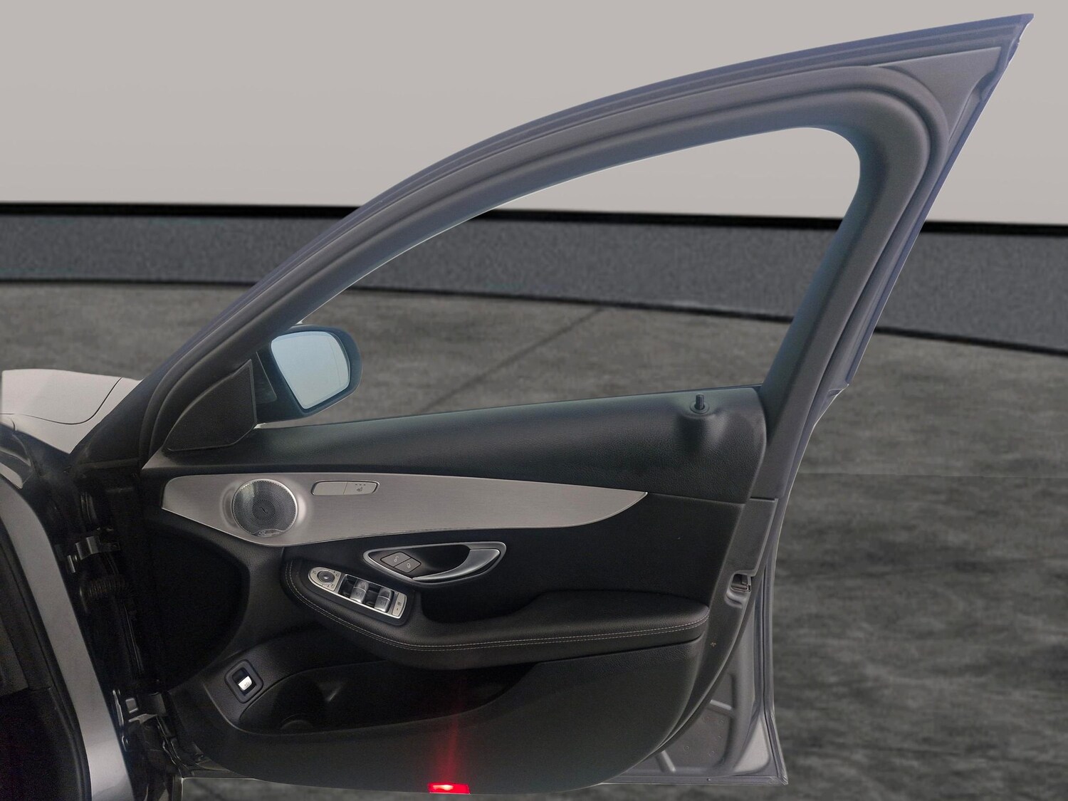 Used Mercedes-Benz C Class 2020 for sale - 76599737: Photo 19