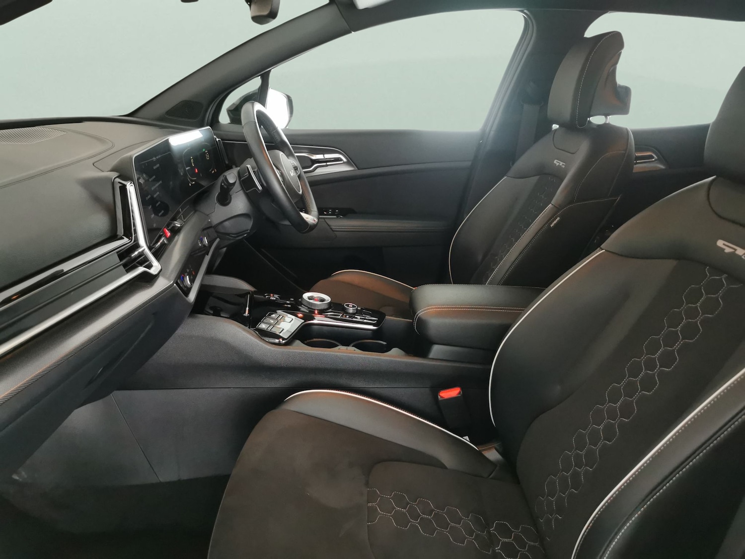 Used Kia Sportage 2023 for sale - 76531895: Photo 4