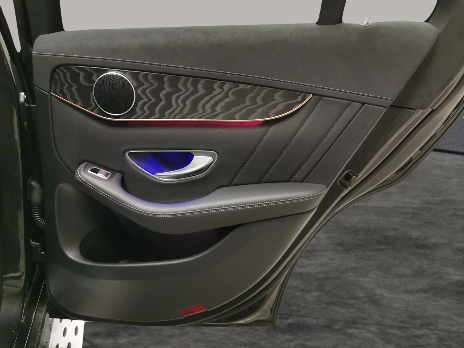 Used Mercedes-Benz EQC for sale - 77635681: Photo 29