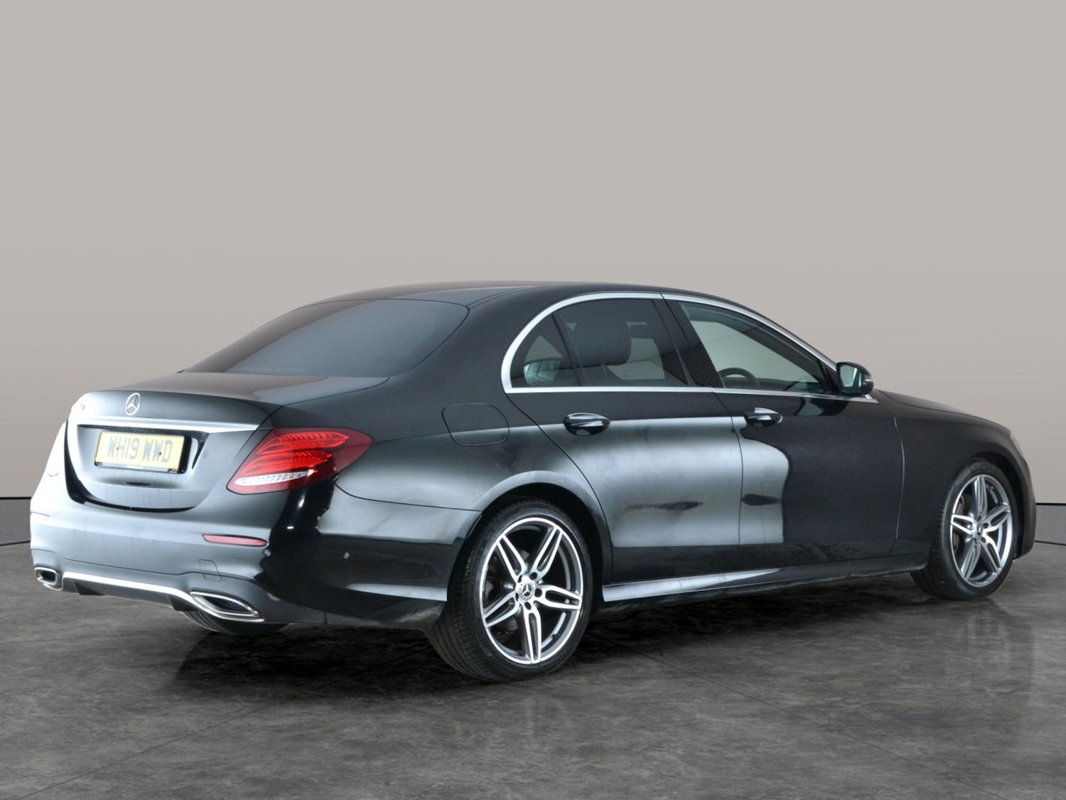 Used Mercedes-Benz E Class 2019 for sale - 77404350: Photo 10