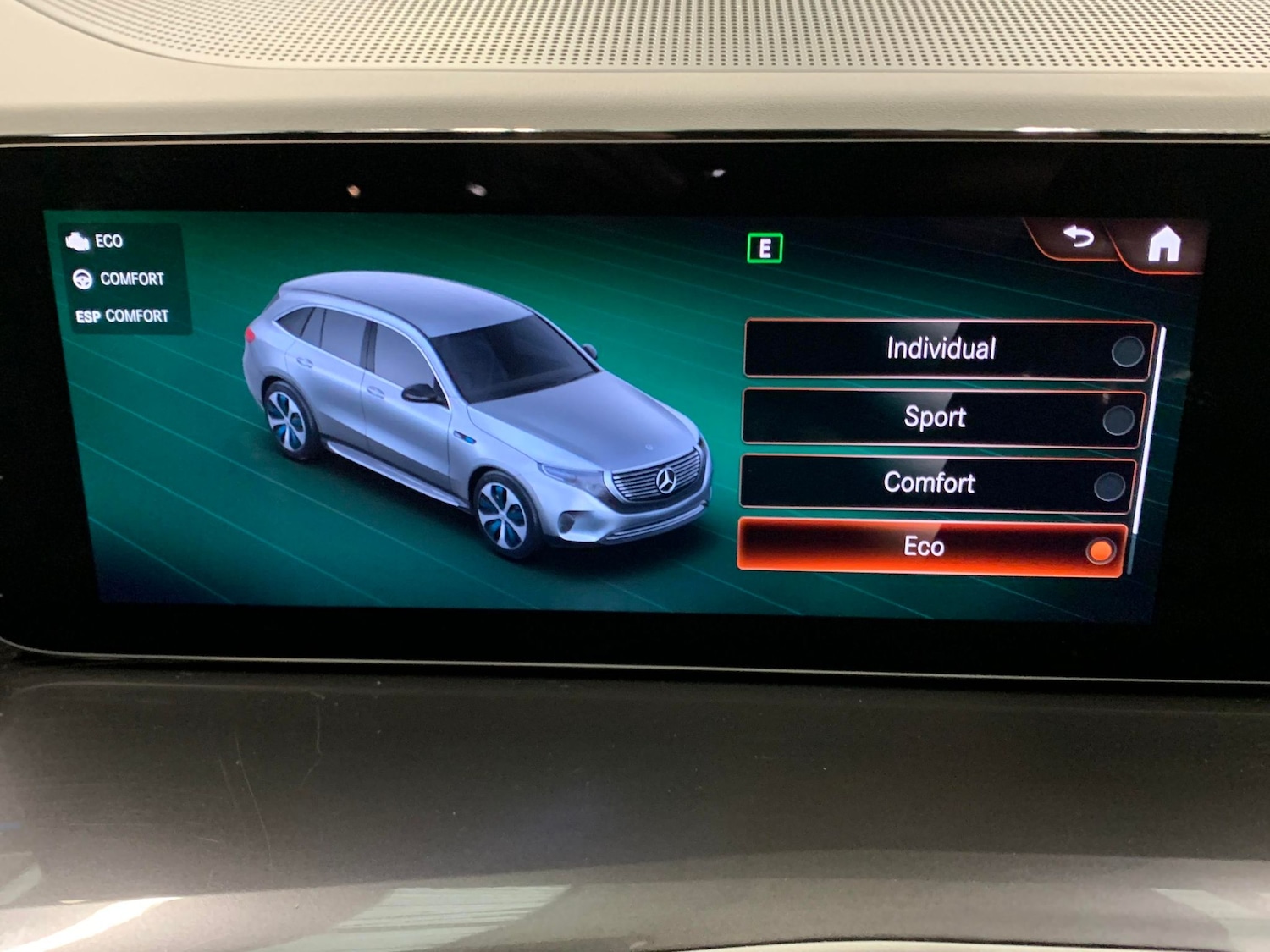 Used Mercedes-Benz EQC 2023 for sale - 77069697: Photo 19