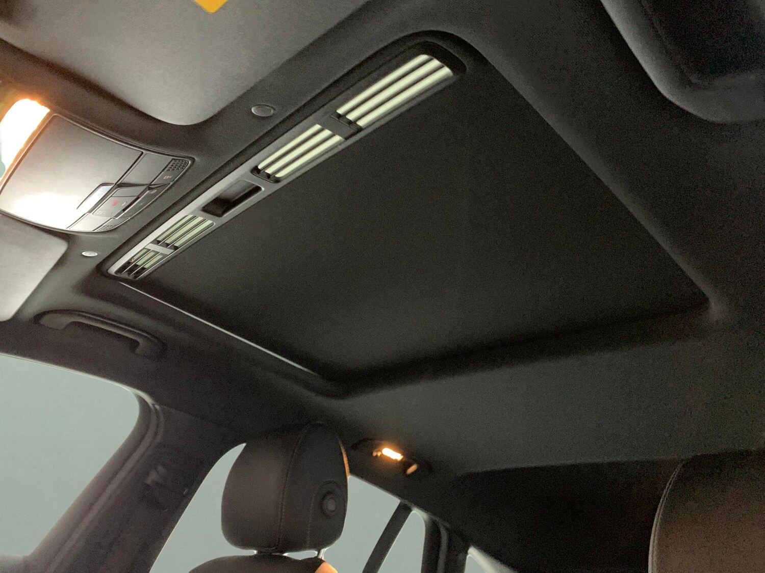 Used Mercedes-Benz EQC 2023 for sale - 77069697: Photo 5