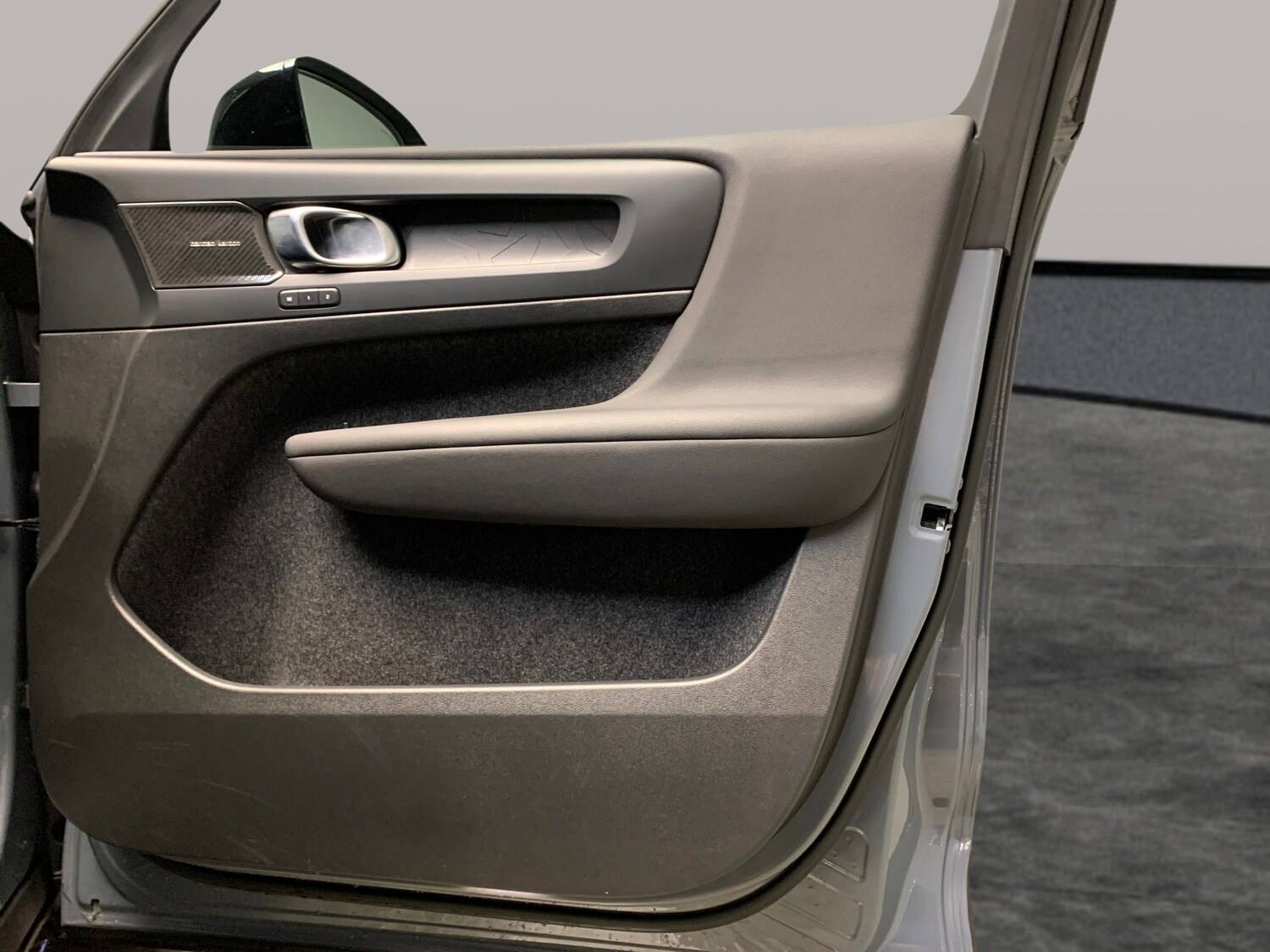 Used Volvo XC40 for sale - 77756908: Photo 30