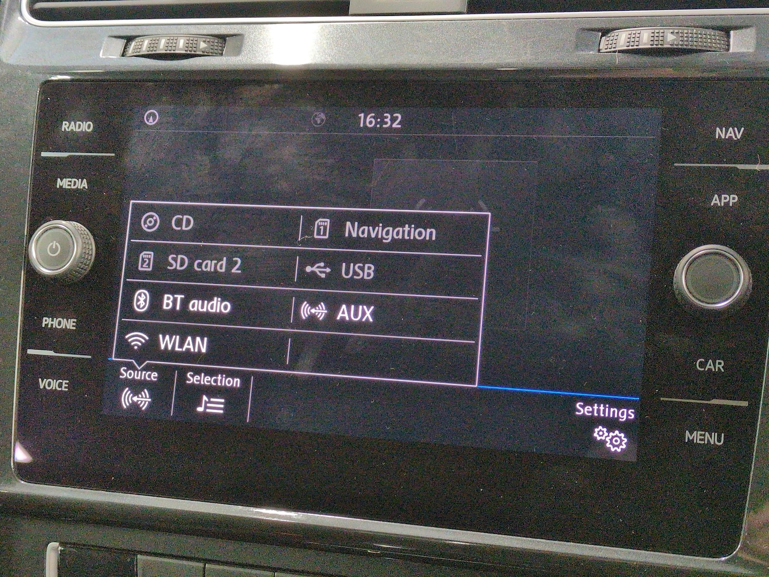 Used Volkswagen Golf 2018 for sale - 77255795: Photo 15