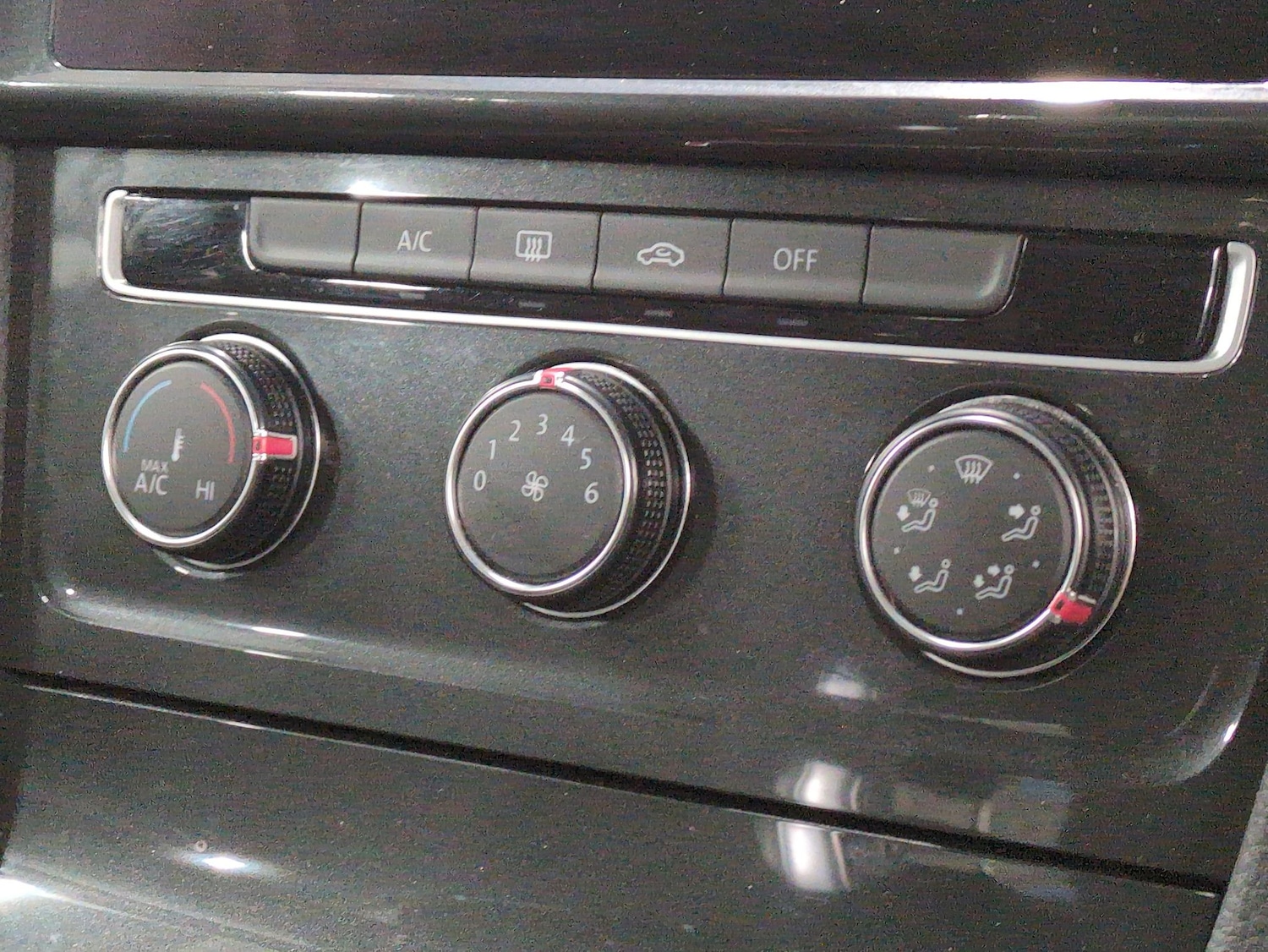 Used Volkswagen Golf 2018 for sale - 77255795: Photo 18