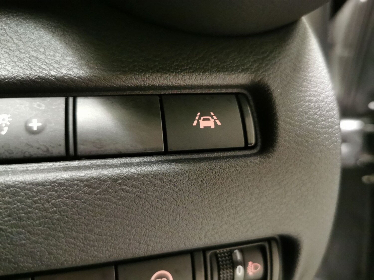 Used Nissan Juke 2023 for sale - 78053991: Photo 23