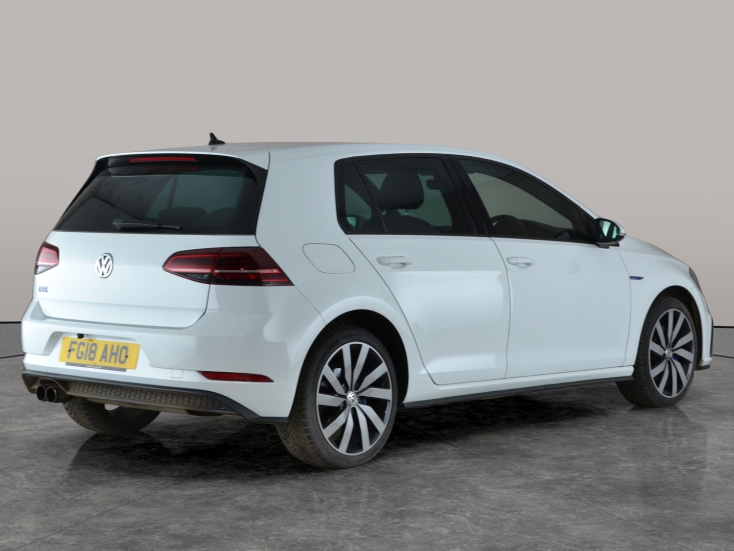 Used Volkswagen Golf 2018 for sale - 77116567: Photo 9