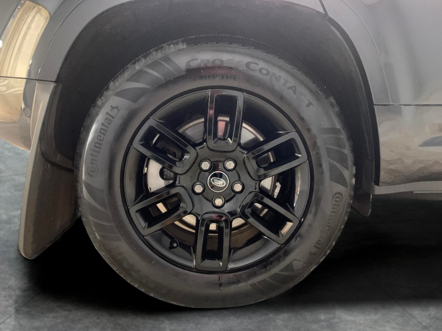 Used Land Rover Defender 2022 for sale - 77665409: Photo 31