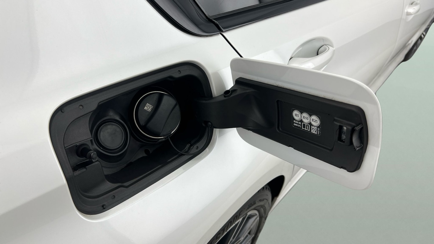 Used BMW 3 Series 2021 for sale - 77965697: Photo 12