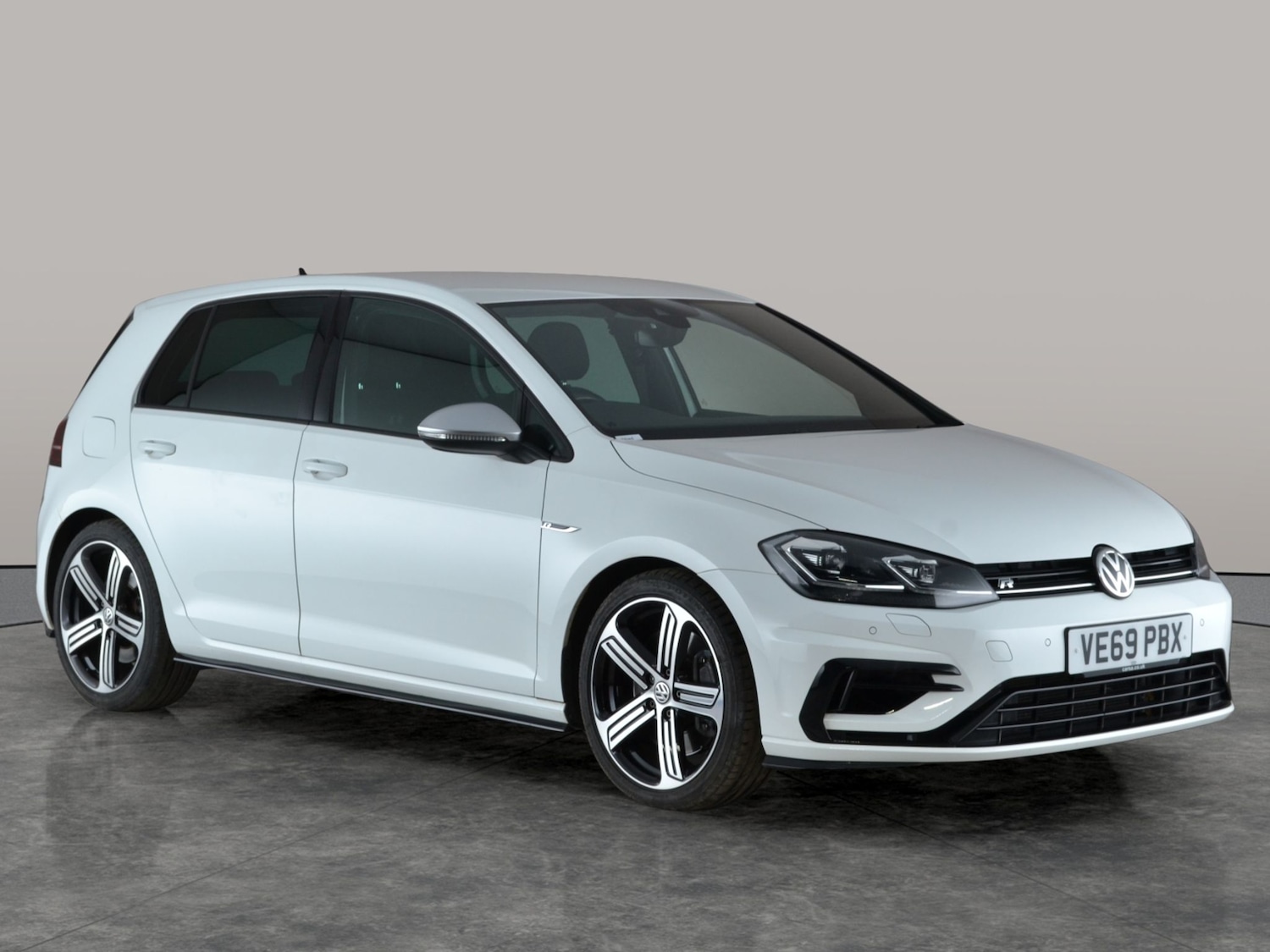 Used Volkswagen Golf 2019 for sale - 77095510: Photo 9