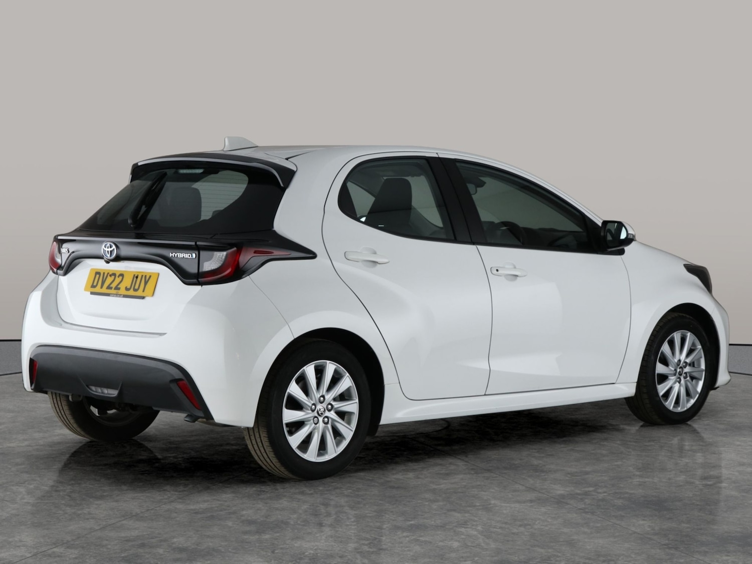 Used Toyota Yaris 2022 for sale - 76529046: Photo 10