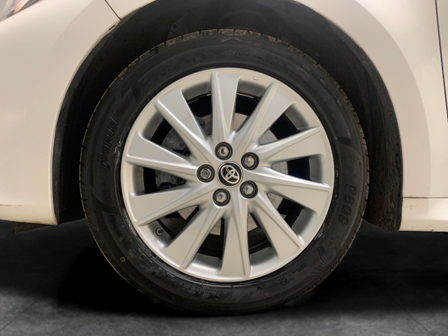 Used Toyota Yaris 2022 for sale - 76529046: Photo 22