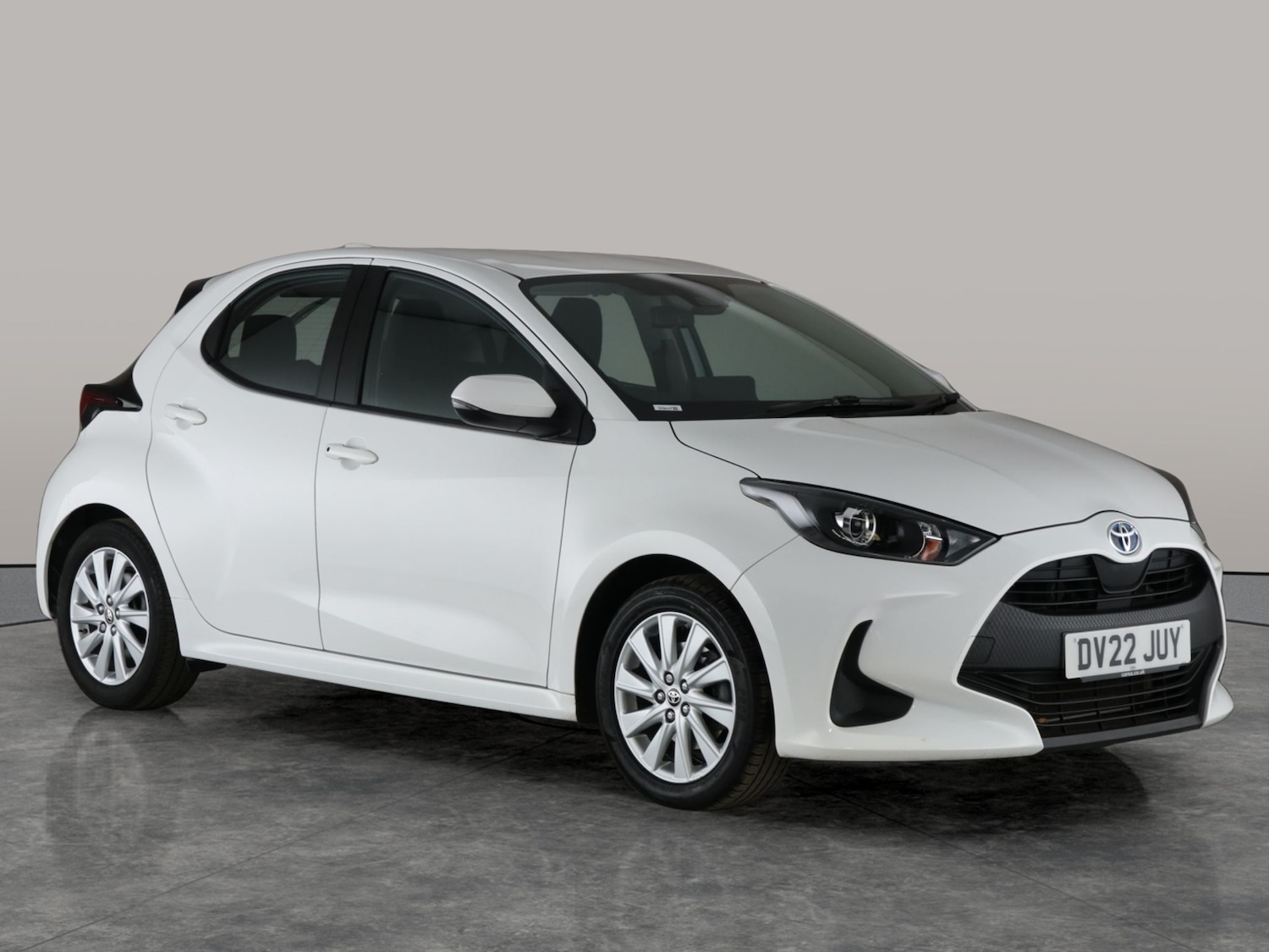 Used Toyota Yaris 2022 for sale - 76529046: Photo 8