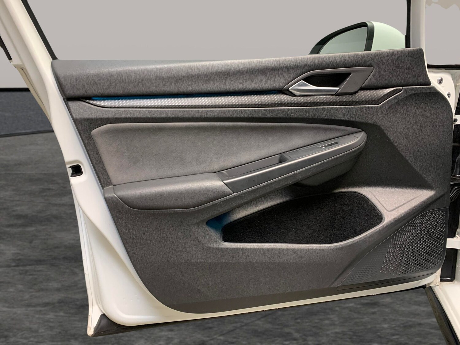 Used Volkswagen Golf for sale - 77364905: Photo 25