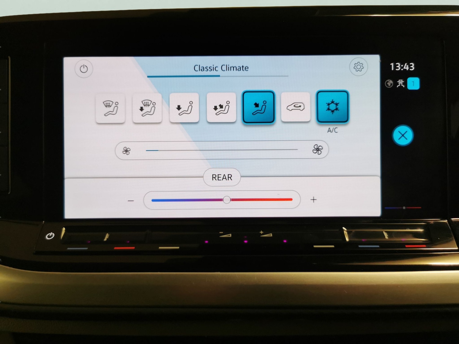 Used Volkswagen Multivan 2022 for sale - 77378883: Photo 17