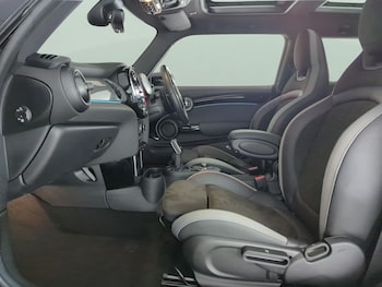 Used MINI Hatch 2021 for sale - 77413149: Photo