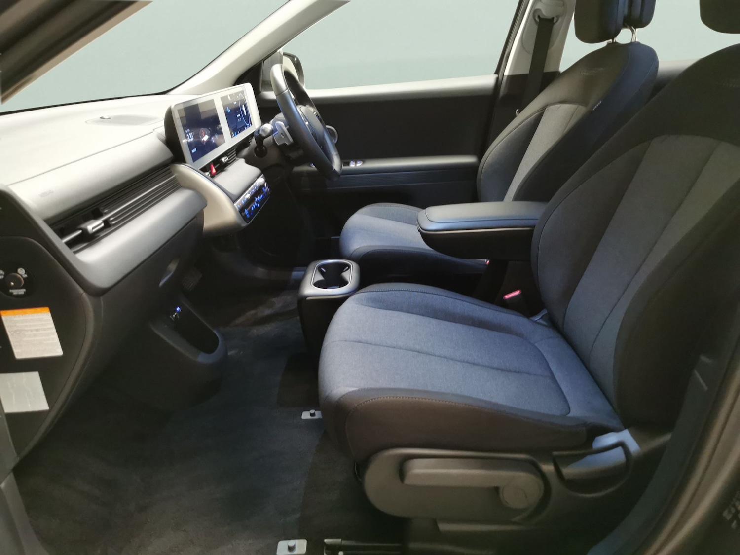 Used Hyundai IONIQ 5 2024 for sale - 77686175: Photo 4