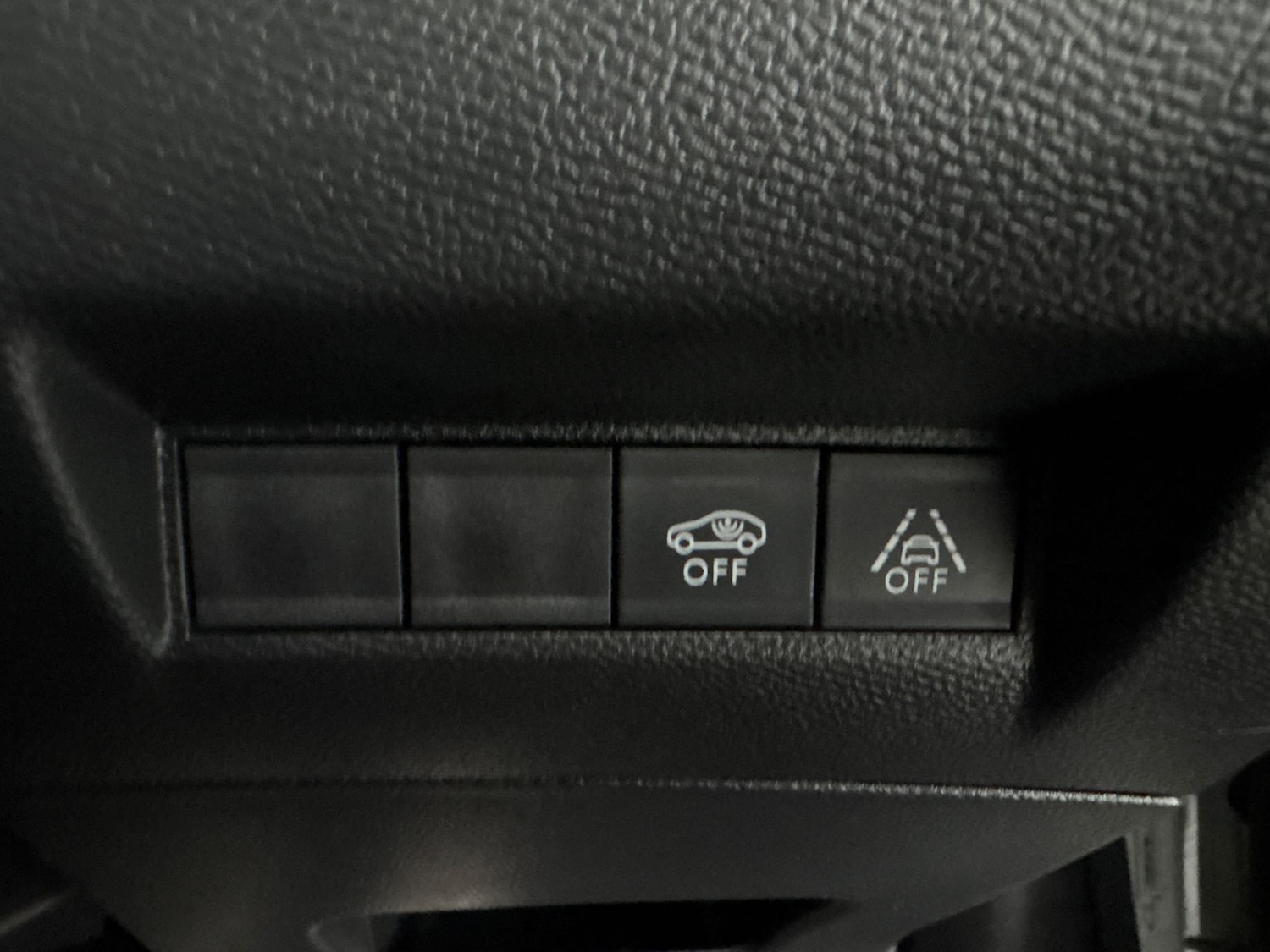 Used Peugeot 2008 2021 for sale - 78219225: Photo 28