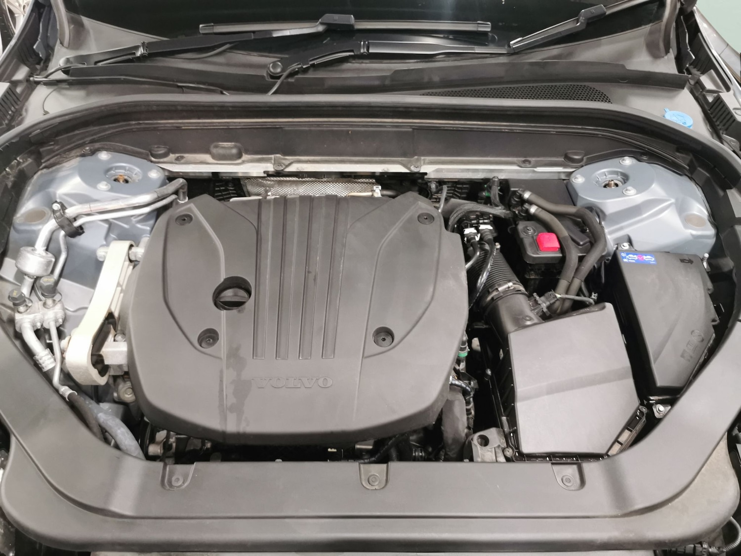 Used Volvo XC60 2023 for sale - 77198601: Photo 33