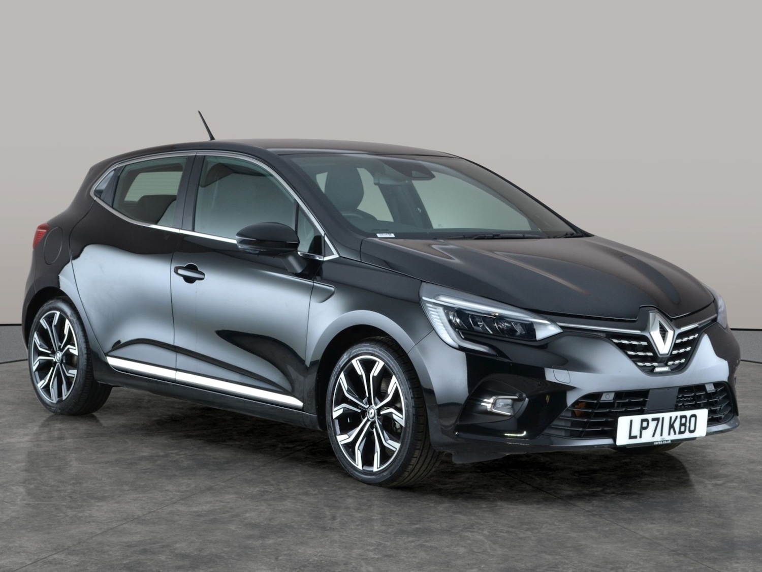 Used Renault Clio 2022 for sale - 77543125: Photo 9