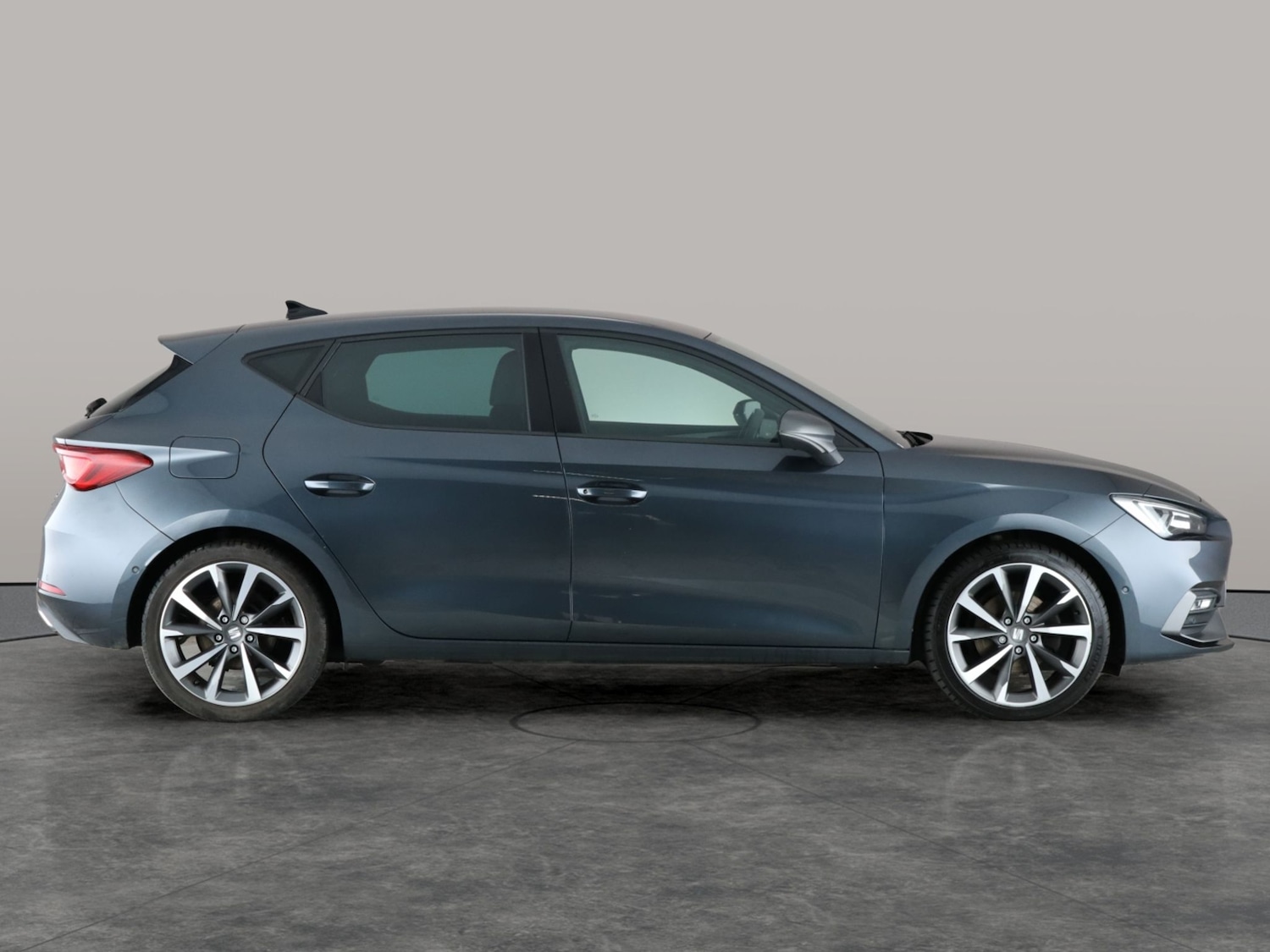 Used SEAT Leon 2021 for sale - 76612430: Photo 8