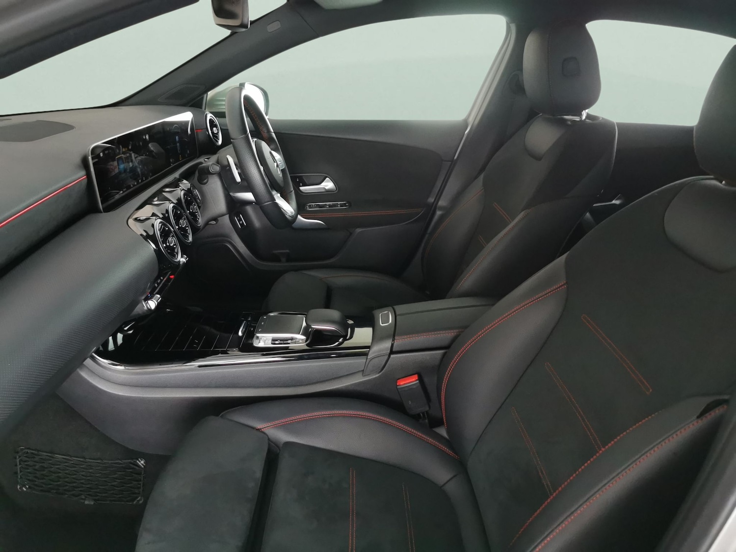 Used Mercedes-Benz A-Class 2019 for sale - 76554953: Photo 4