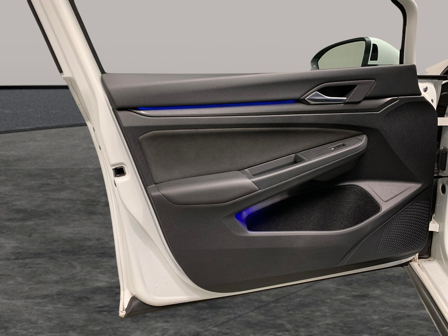 Used Volkswagen Golf 2022 for sale - 76467501: Photo 32