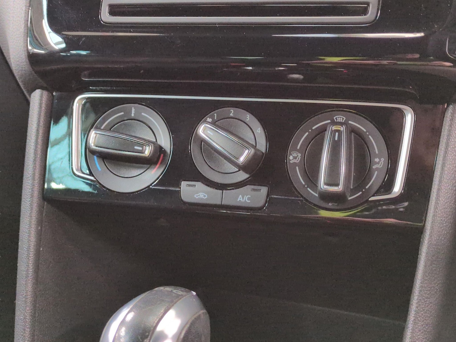 Used Volkswagen Polo 2017 for sale - 77540329: Photo 14