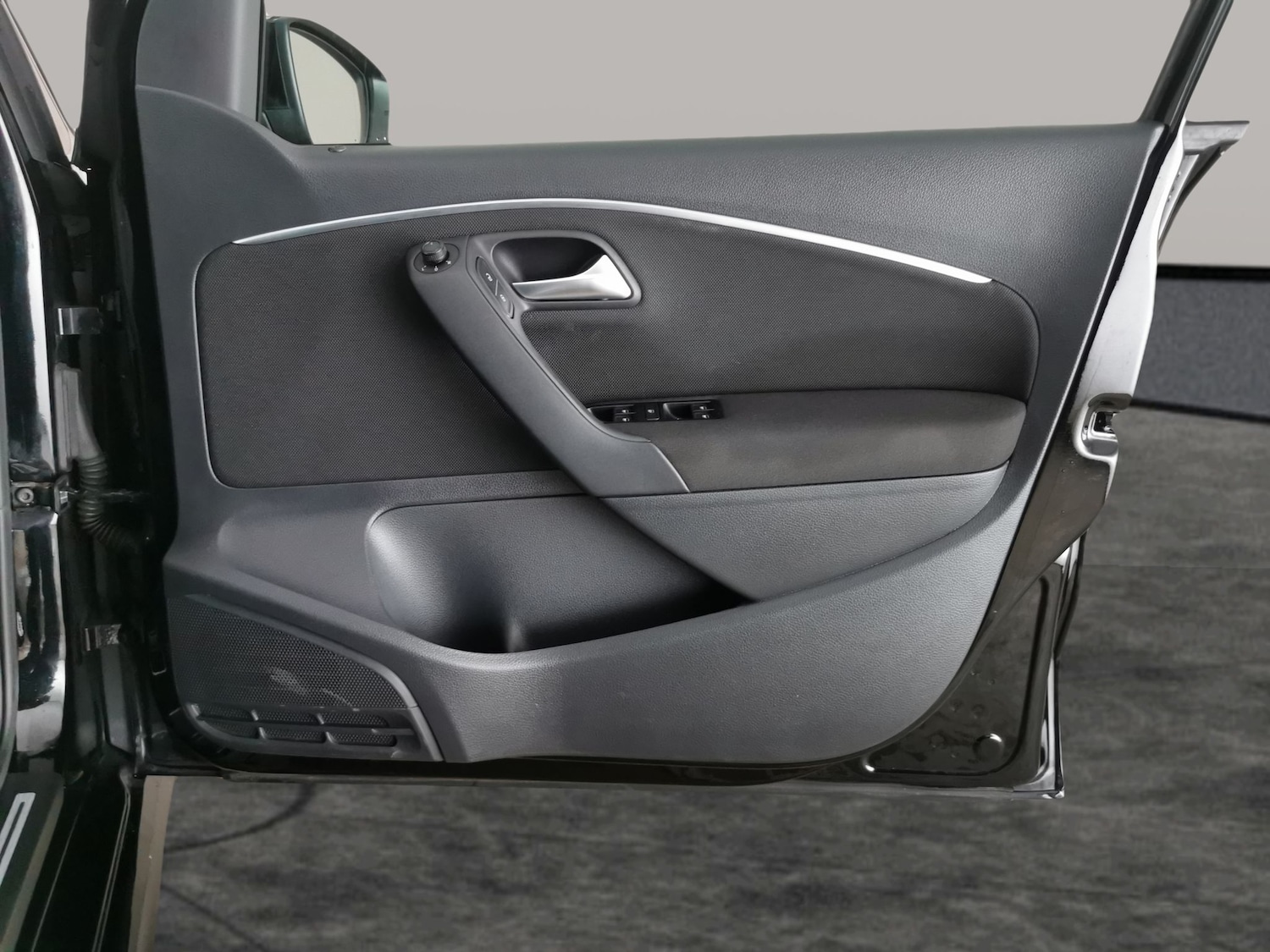 Used Volkswagen Polo 2017 for sale - 77540329: Photo 25