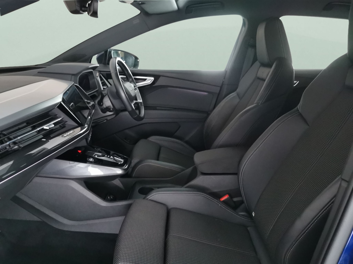 Used Audi Q4 e-tron for sale - 77256033: Photo 4