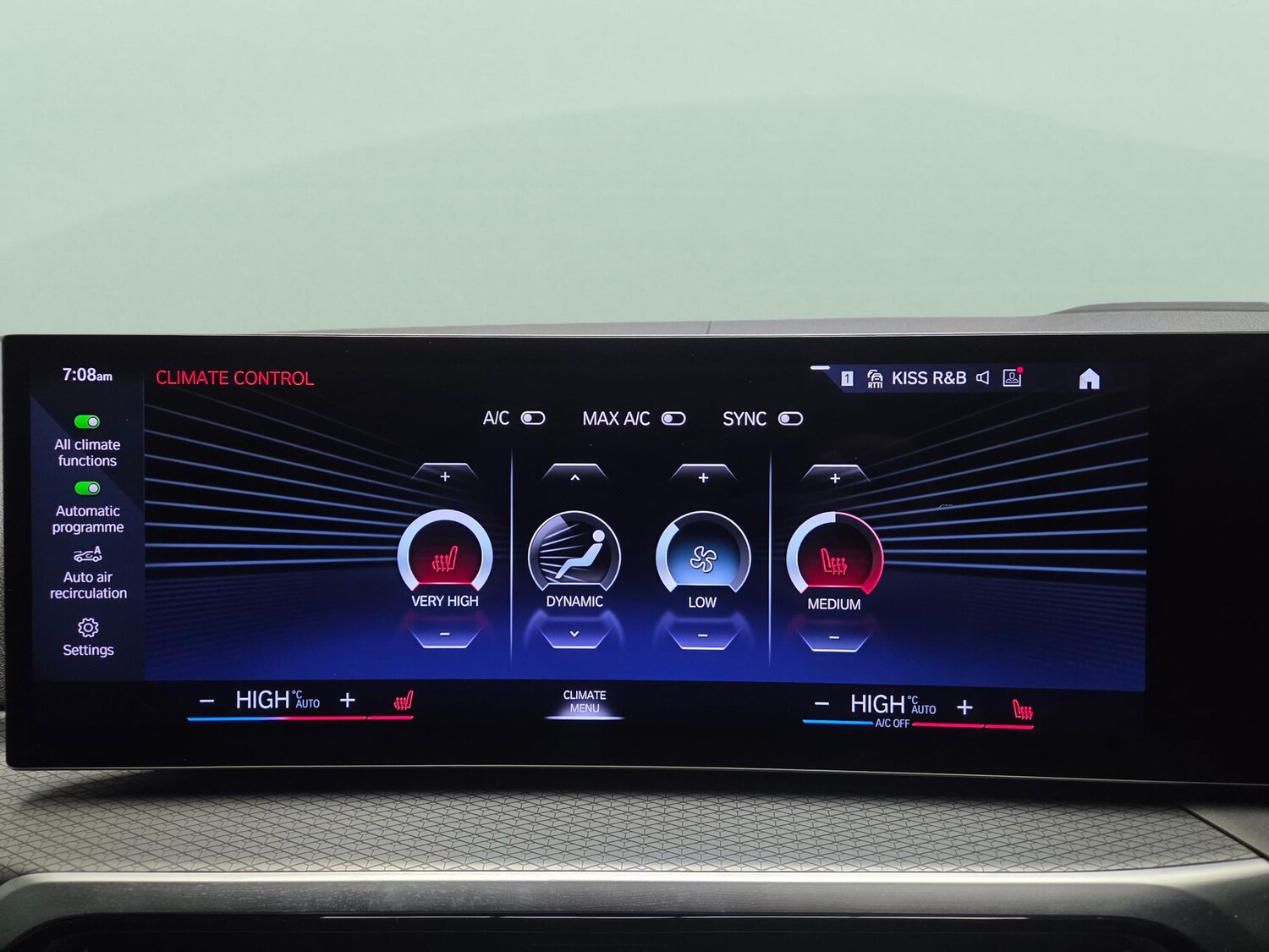 Used BMW i4 2023 for sale - 77493119: Photo 17