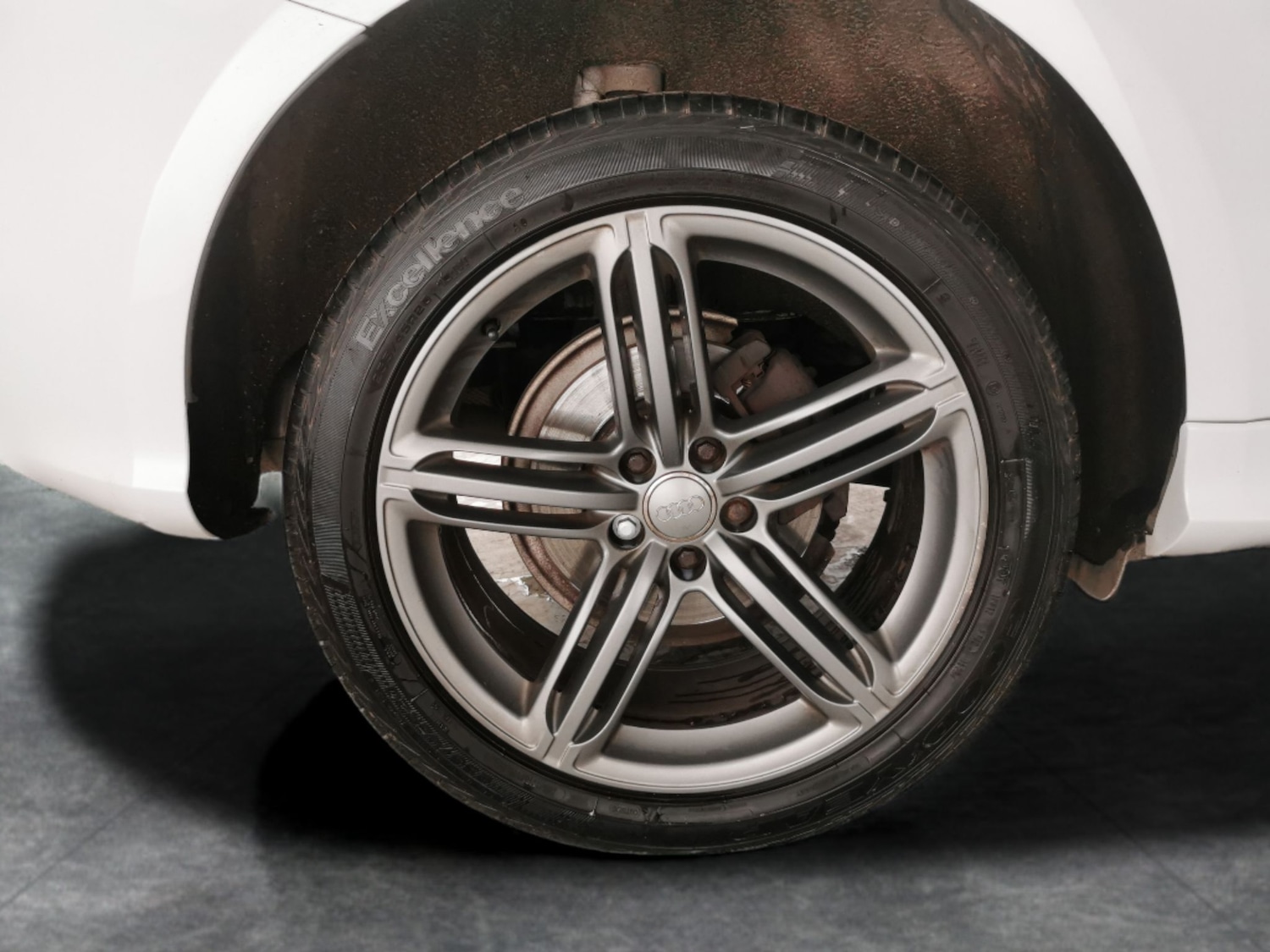 Used Audi Q5 2015 for sale - 76851467: Photo 24