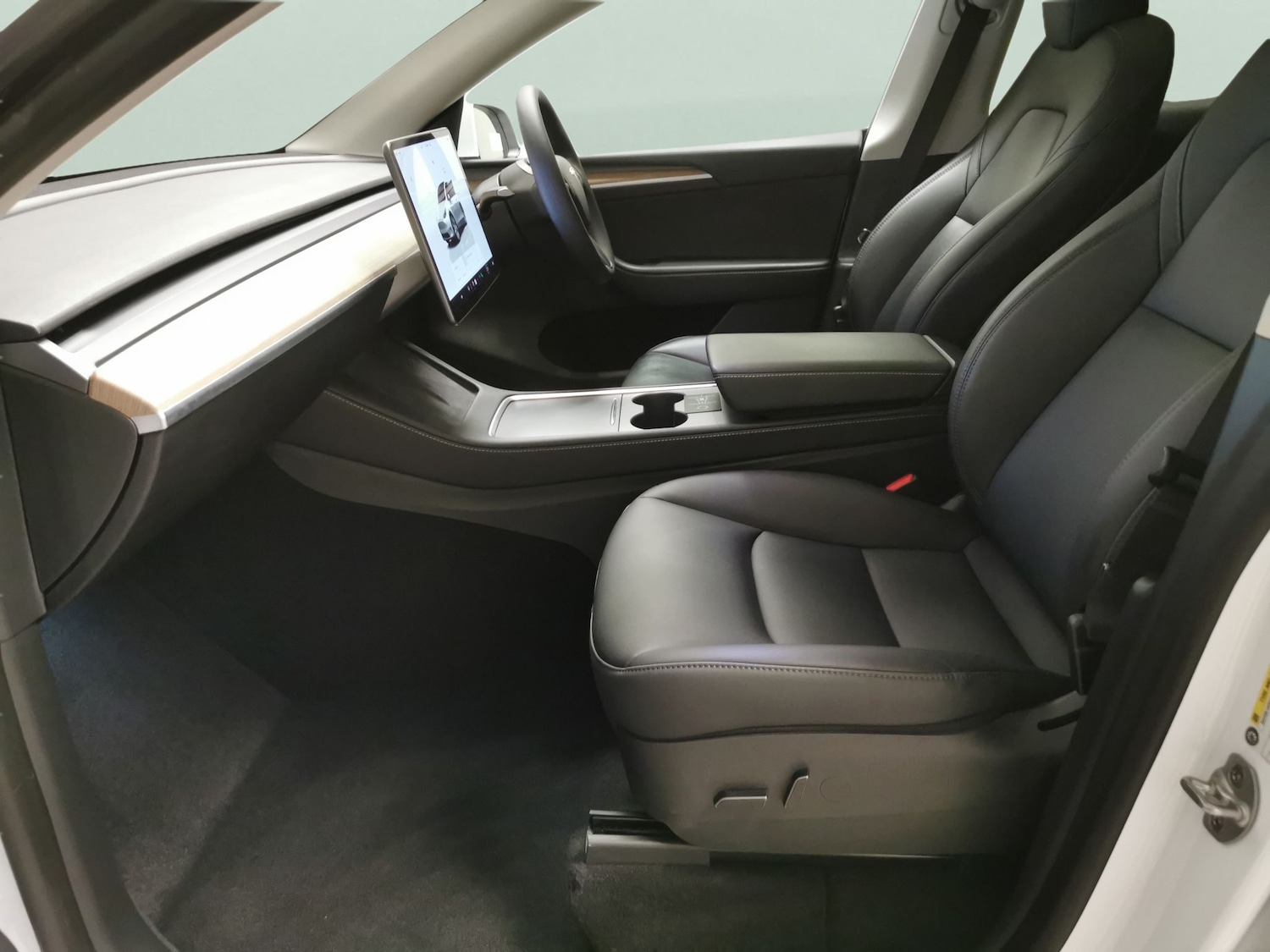 Used Tesla Model Y 2023 for sale - 78187586: Photo 4