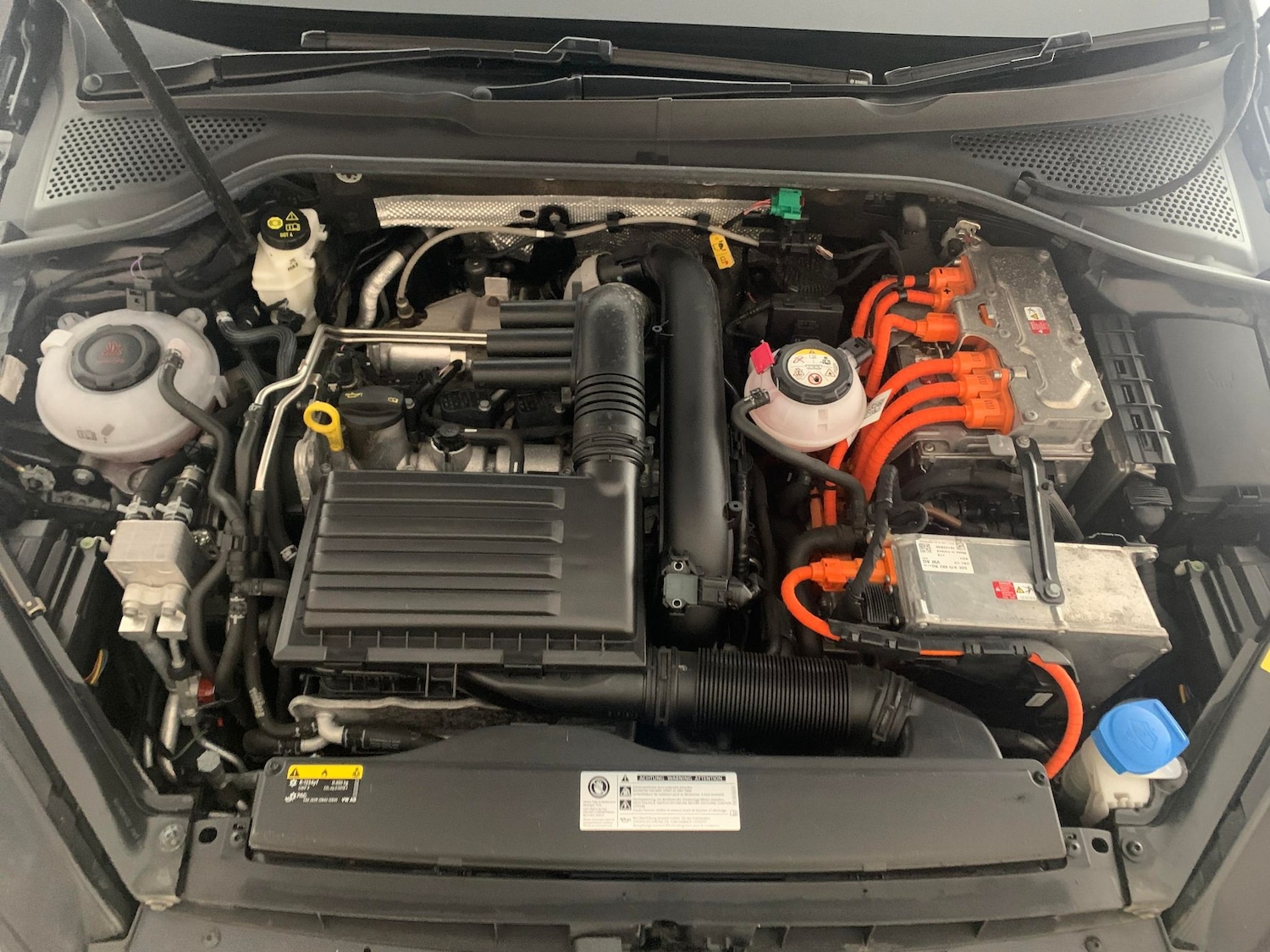 Used Volkswagen Golf 2020 for sale - 76464119: Photo 30