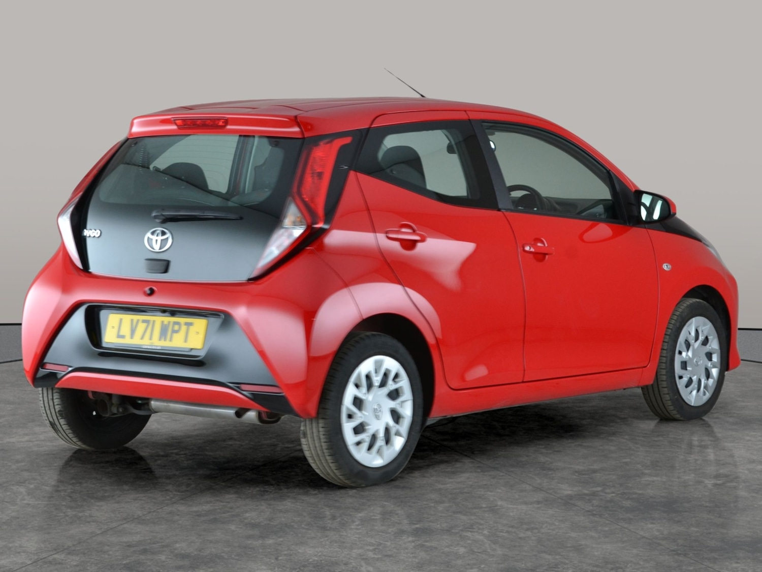 Used Toyota AYGO 2021 for sale - 77123112: Photo 10