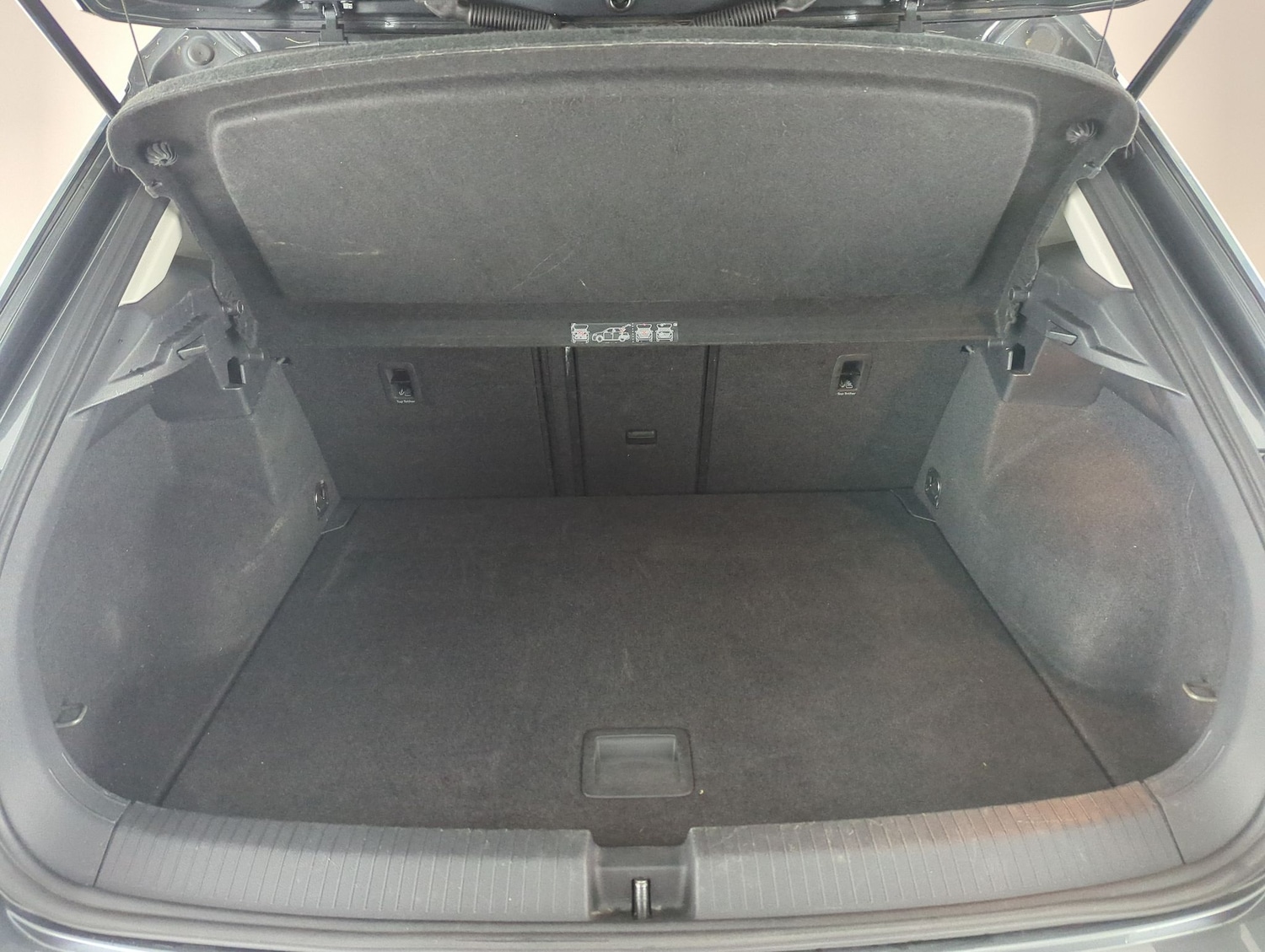 Used Volkswagen T-Roc 2021 for sale - 77746472: Photo 33