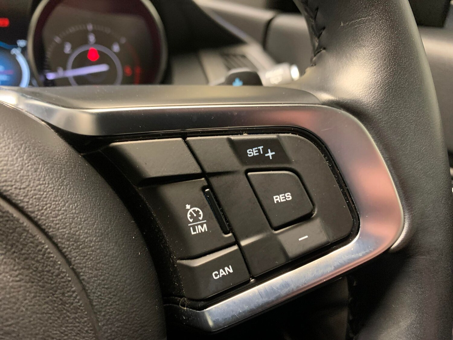 Used Jaguar E-Pace 2019 for sale - 77676079: Photo 19