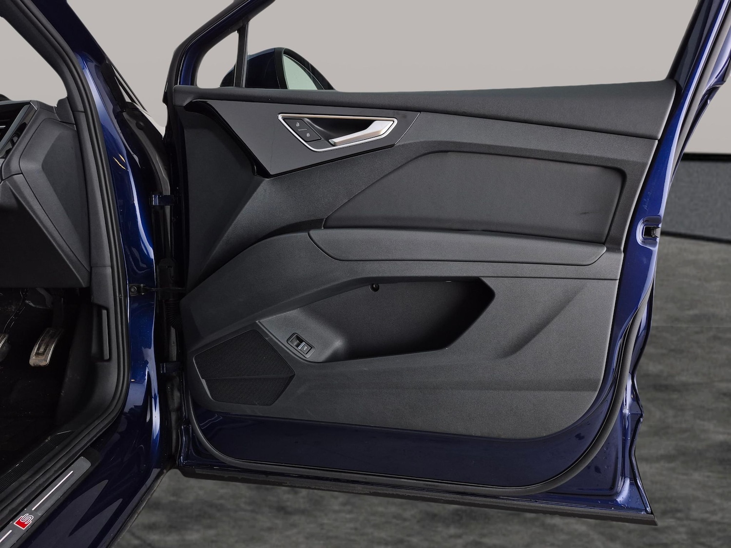 Used Audi Q4 e-tron 2022 for sale - 77418013: Photo 30