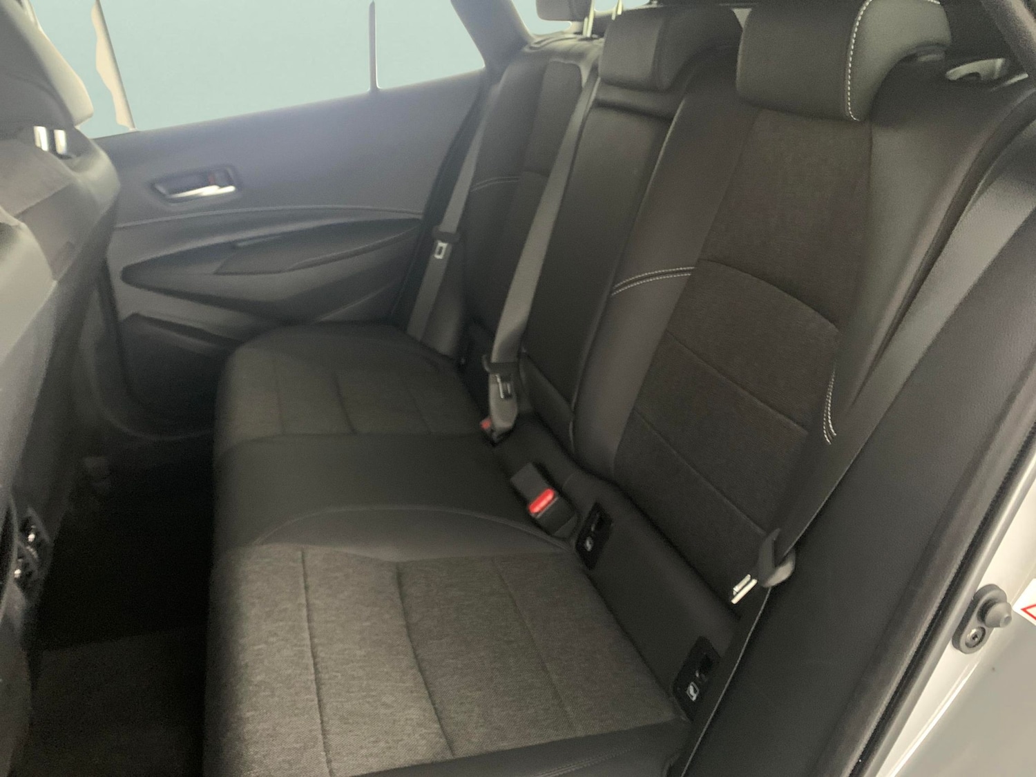 Used Toyota Corolla 2021 for sale - 76542653: Photo 31