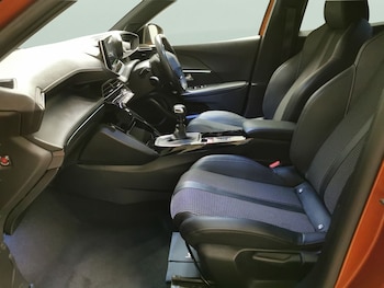 Used Peugeot 2008 2020 for sale - 78506337: Photo