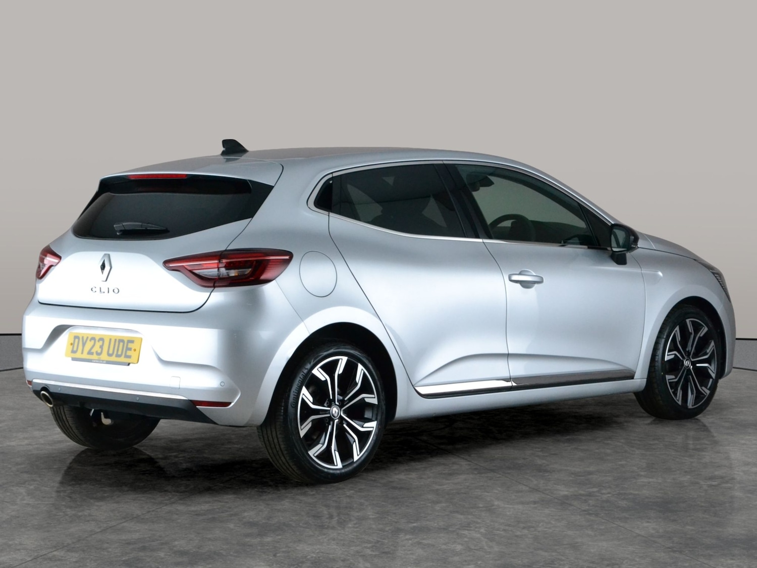 Used Renault Clio 2023 for sale - 78199731: Photo 11