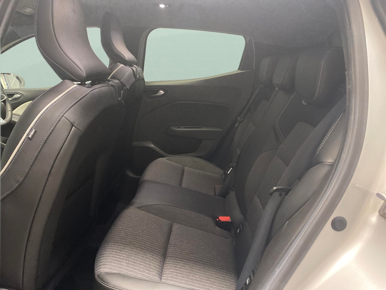 Used Renault Clio 2023 for sale - 78199731: Photo 27