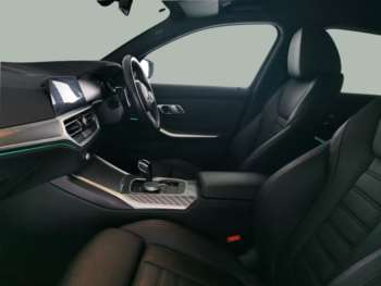 Used BMW 3 Series 2021 for sale - 75037220: Photo