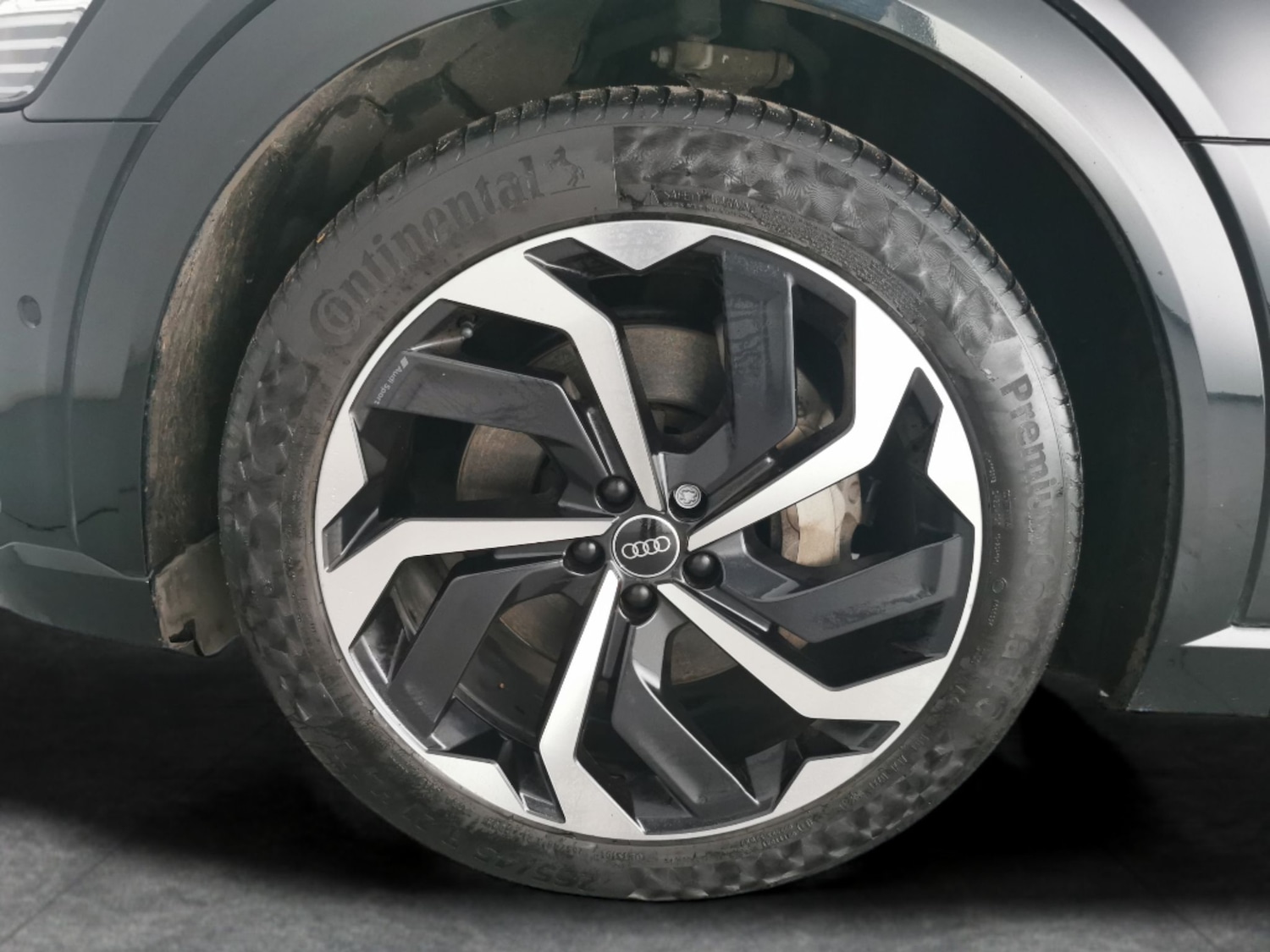 Used Audi e-tron 2022 for sale - 77005750: Photo 28