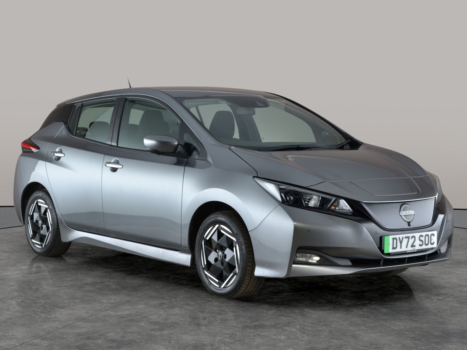 Used Nissan Leaf 2022 for sale - 77043492: Photo 8
